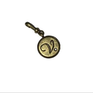 Chloe + Isabel Initial Charm - ‘V’